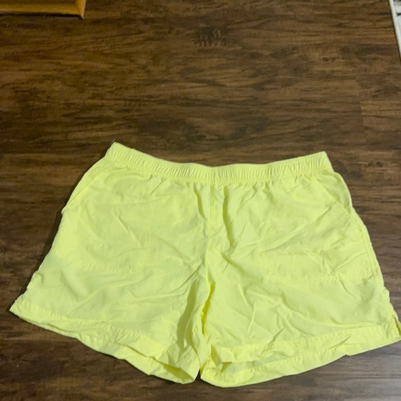Columbia Pants - Women’s Columbia Shorts, 6”